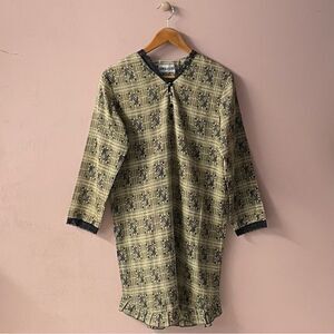 Vintage Combinations Tan & Black Lace Trim Ruffled Hem Dress Size S EUC